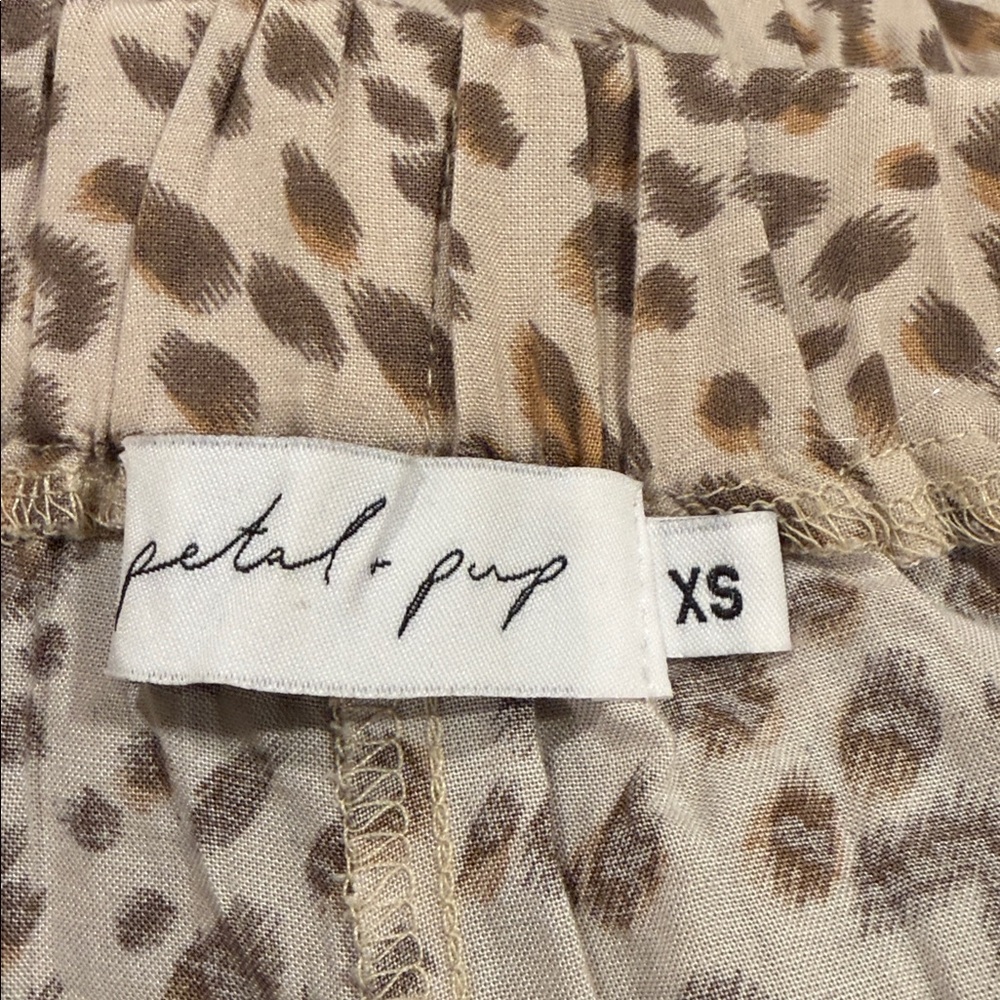 Petal & Pup Animal Print Extra Wide Leg Cropped High Waist Flowy Pants Size XS - Picture 10 of 15